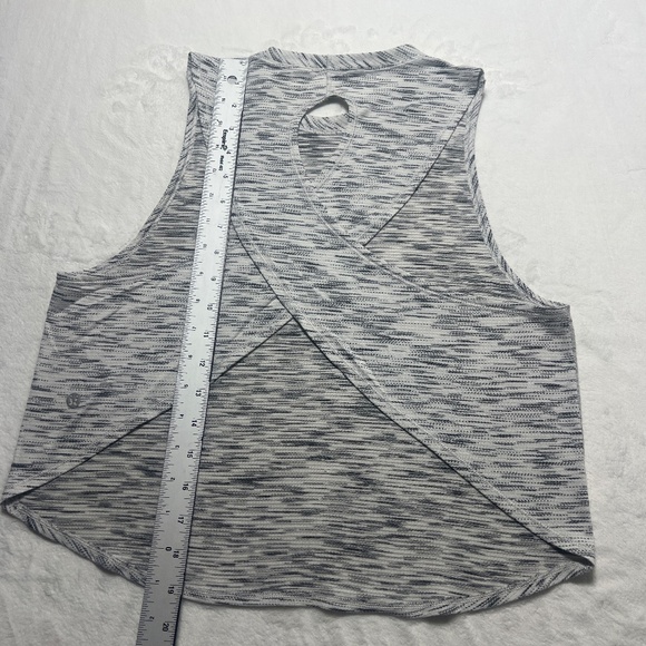 Lululemon tank top - Picture 5 of 5